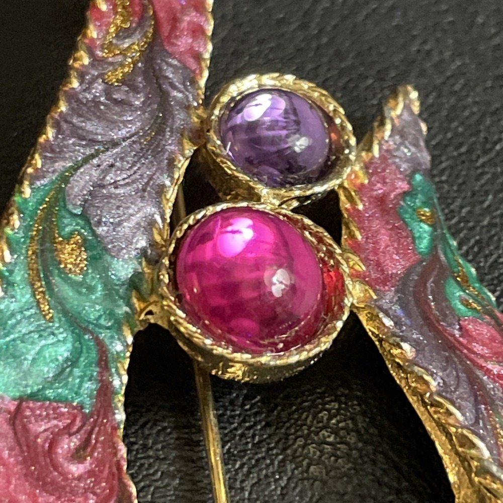 Vintage Swirl Enamel Loop Brooch Asymmetrical Pin Pink Purple Gold Tone Jewelry - Picture 2 of 10